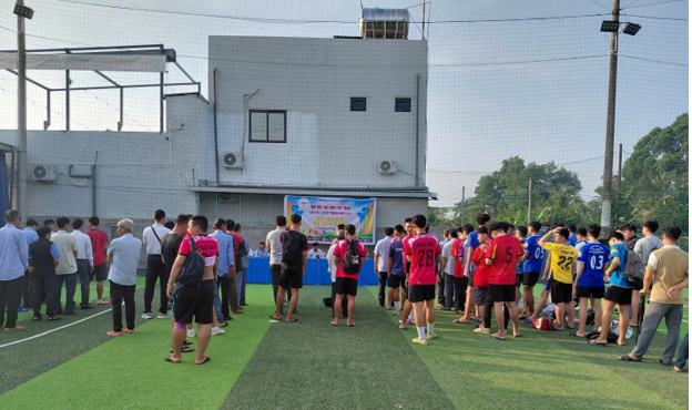 MỸ THUẬN – TỔ CHỨC CÁC HOẠT ĐỘNG CHÀO MỪNG KỶ NIỆM 51 NĂM NGÀY GIẢI PHÓNG MIỀN NAM THỐNG NHẤT ĐẤT NƯỚC 30/4 VÀ NGÀY QUỐC TẾ LAO ĐỘNG 1/5