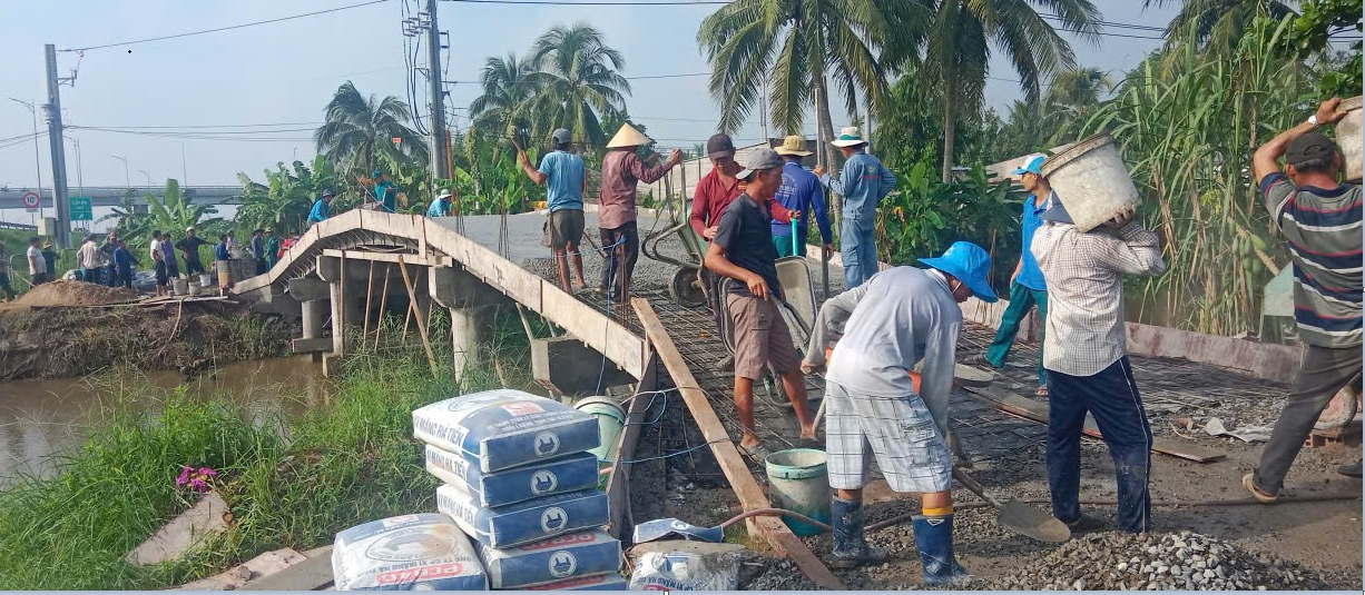 XÂY DỰNG CẦU NÔNG THÔN ẤP HÒA HIỆP